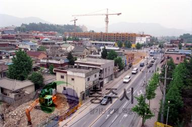 도로건설- 동부우회도로 확포장공사(E마트앞 R-호수마을사거리) 의 사진
