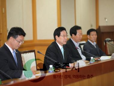 국회의원, 도, 시의원과의 정책 간담회 의 사진