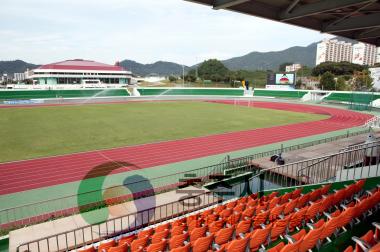 전국체전 경기장 보수완료 의 사진