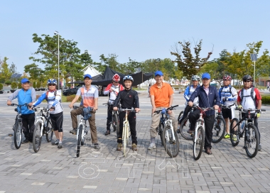 충주사랑 시민 자전거타기 대행진 의 사진