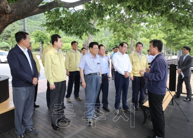 국회의원 충주시 가뭄현장 방문 의 사진