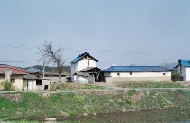 중앙탑 주변 주택전경 의 사진