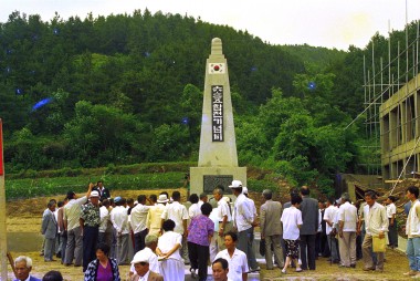 6.25 14주년 기념행사 및 참전기념비 의 사진