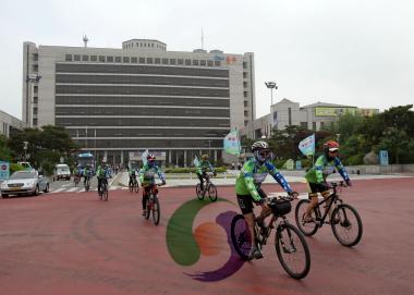 자전거국토대행진 환영행사 사진