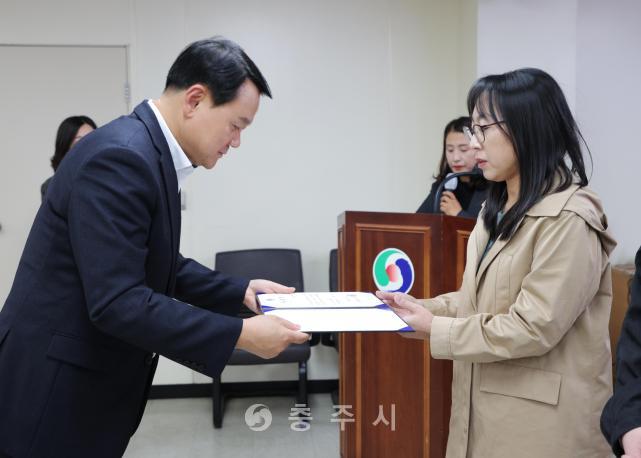 인권지킴이 위촉 및 노인 인권 교육 의 사진