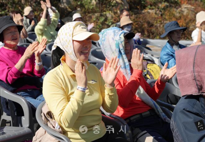 하늘재 걷기행사 의 사진